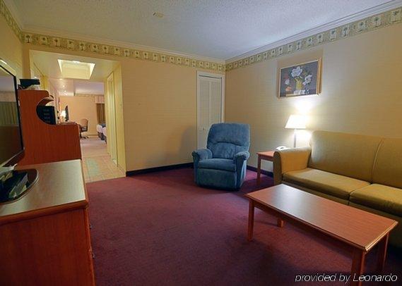 Comfort Inn & Suites Quakertown Εξωτερικό φωτογραφία